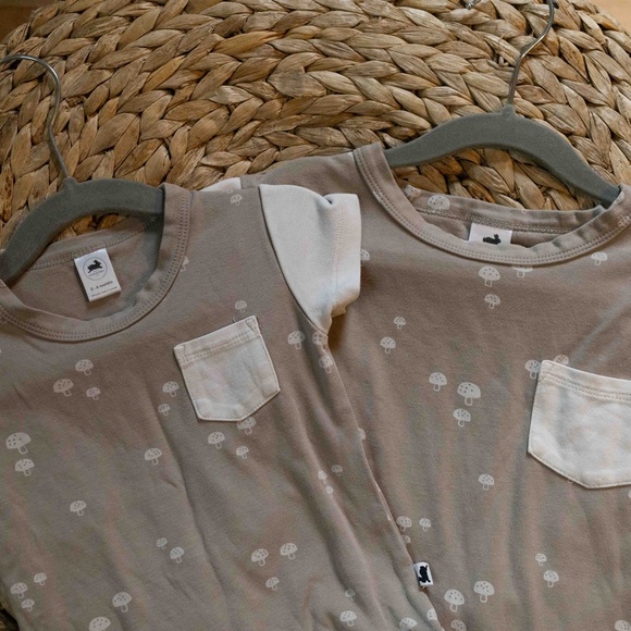 Little & Lively Pocket Slim Fit T-Shirt - Toadstool - Picture 3 of 9